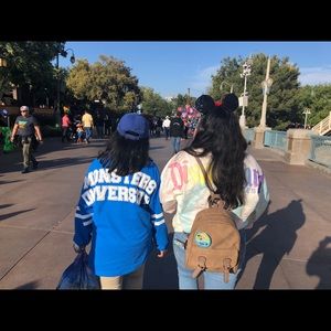 Meet your Posher, Yami